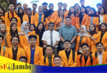 Mahasiswa Hukum UNJA Kunjungi DPRD Provinsi Jambi, Pelajari Langsung Proses Legislasi