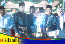 Wagub Sani Tutup MTQ ke-54 Provinsi Jambi: Tekankan Penguatan Syiar Al-Qura’n dan Pembangunan Berkarakter